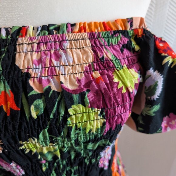 H&M Floral Smocked Off the Shoulder Dress Size small Tropical Vacation Resort - Picture 7 of 14